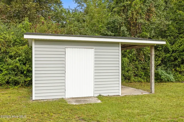 $239,900 | 8202 Highway 70, Newport, NC 28570