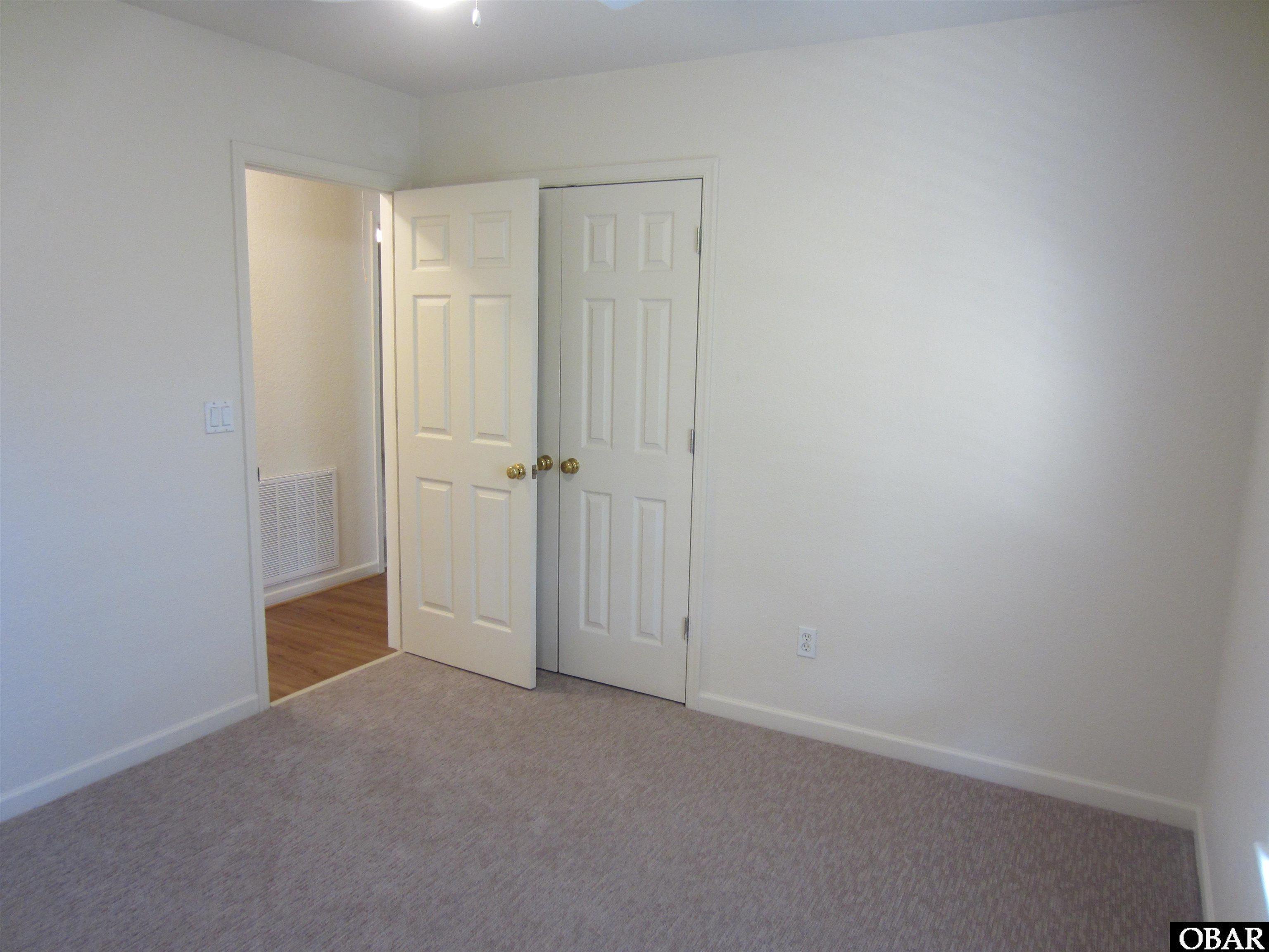 2013 Smithfield Street Kill Devil Hills, NC 27948 - Photo 9 of 18