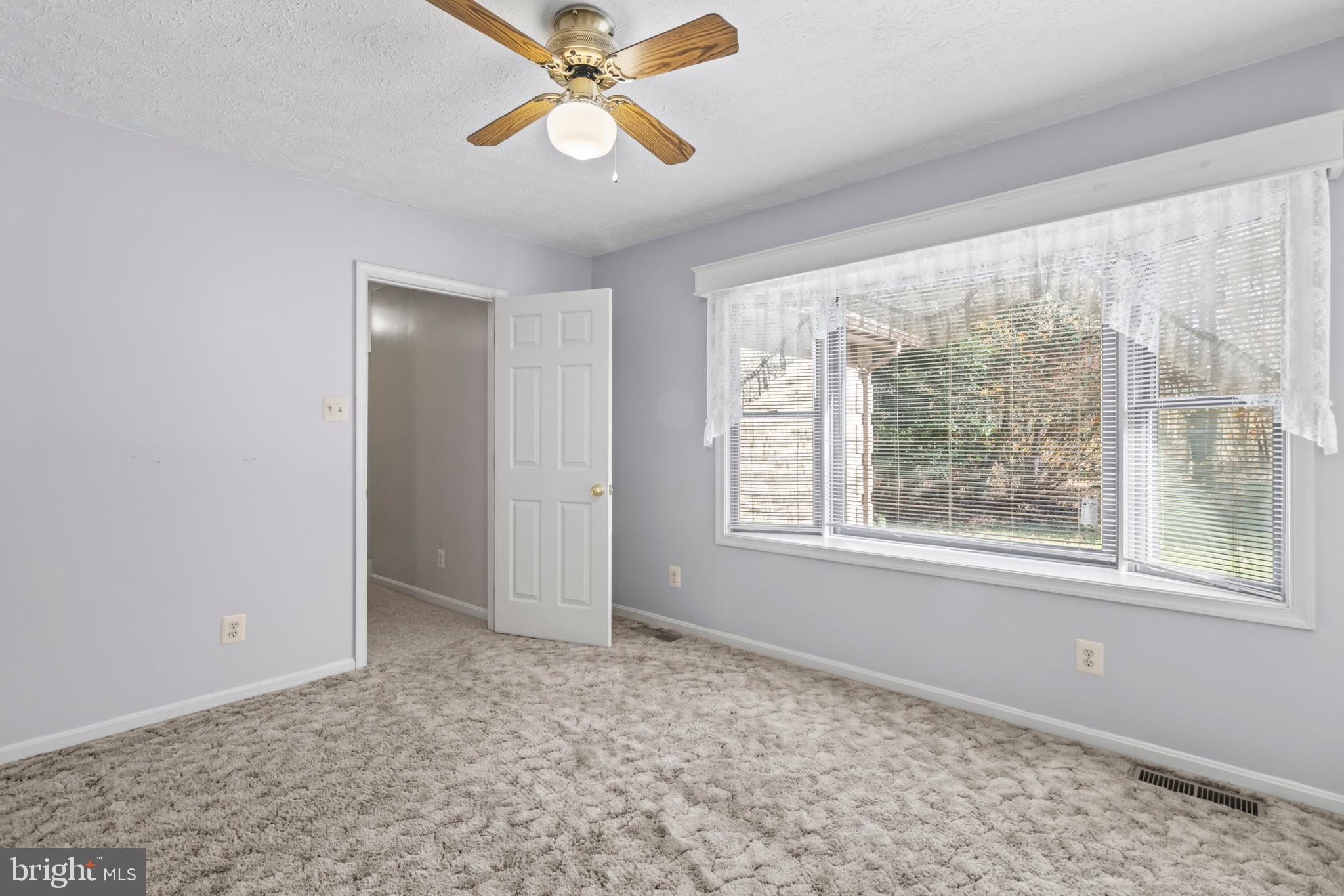 9675 Faith Baptist Church Road White Plains, MD 20695 - Photo 26 of 53 a view of an empty room and window
