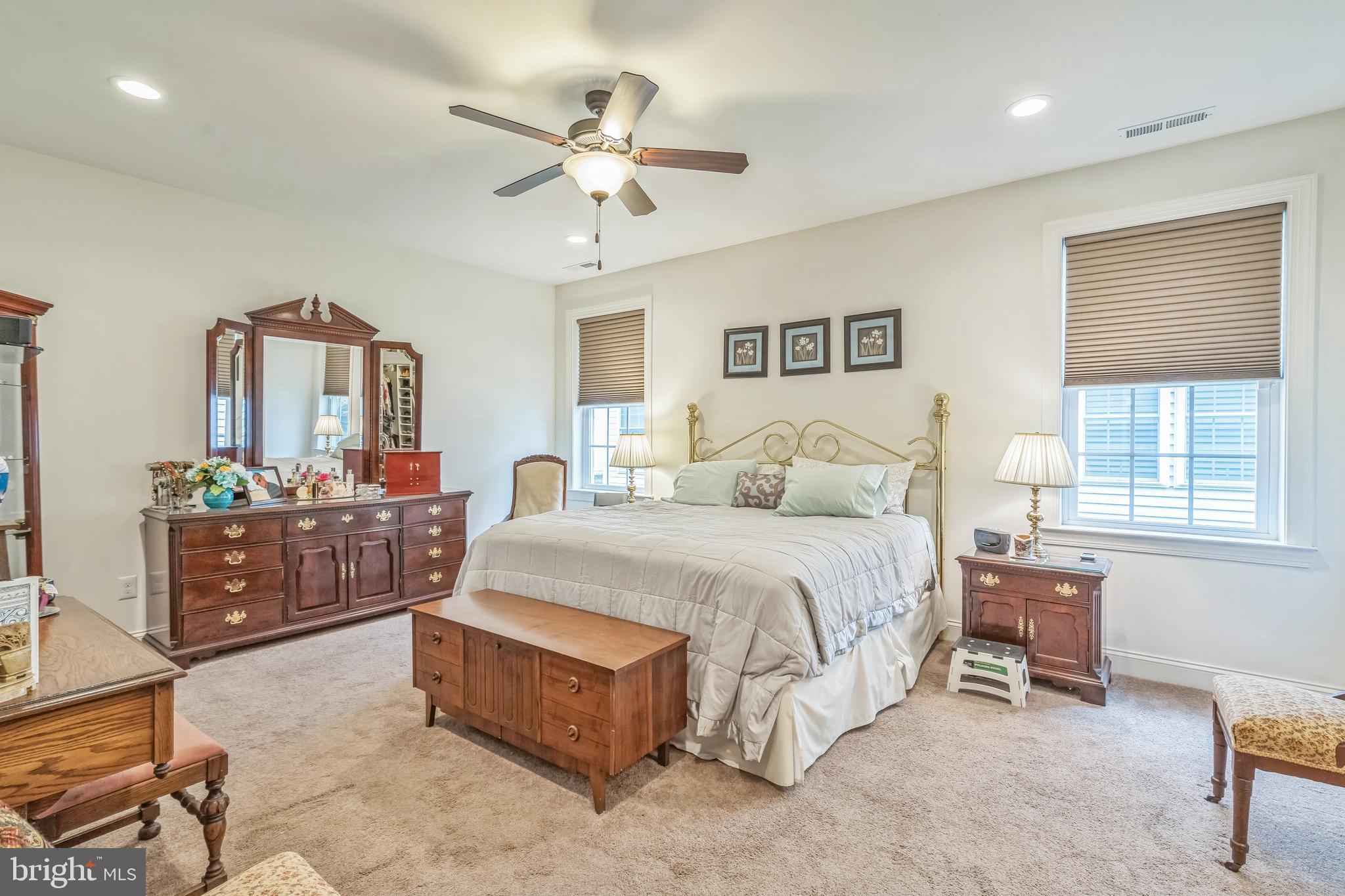 33 Liverpool Way Medford, NJ 08055 - Photo 15 of 36 Gallery Image 15