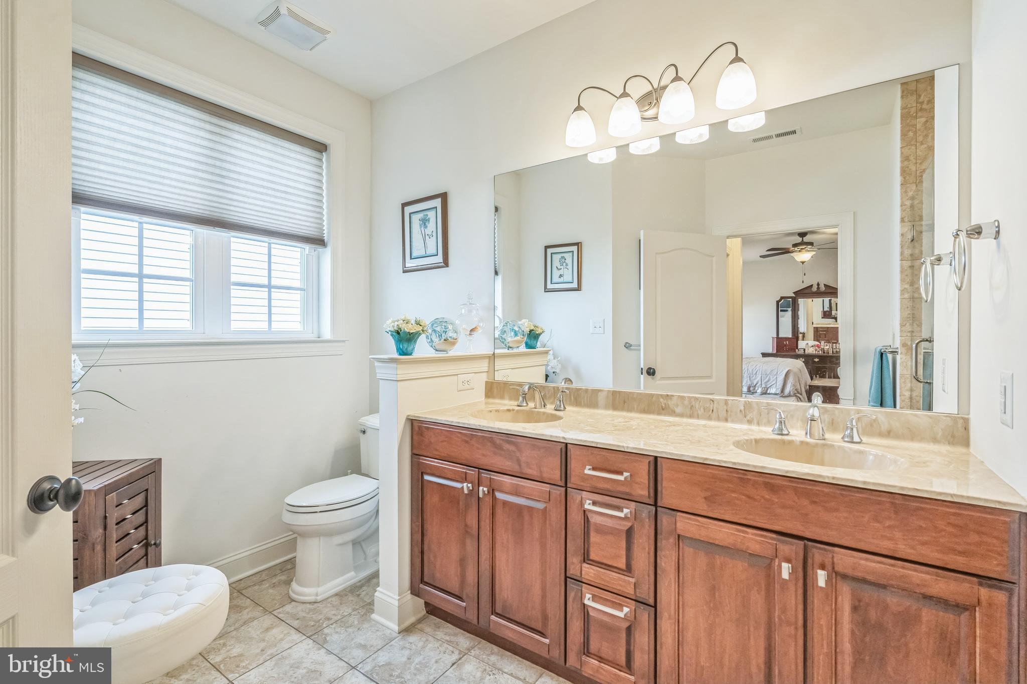 33 Liverpool Way Medford, NJ 08055 - Photo 23 of 36 Gallery Image 23