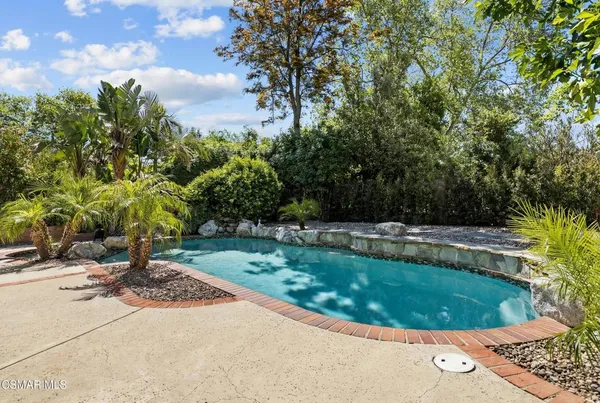 $1,629,000 | 29100 Oakpath Drive, Agoura Hills, CA 91301