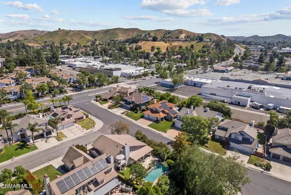$1,629,000 | 29100 Oakpath Drive, Agoura Hills, CA 91301