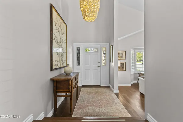 $1,629,000 | 29100 Oakpath Drive, Agoura Hills, CA 91301