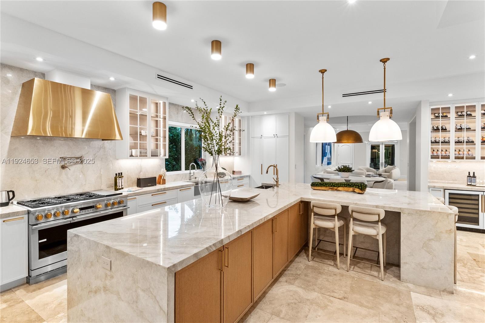 6080 Southwest 104th Street Pinecrest, FL 33156 - Photo 16 of 75