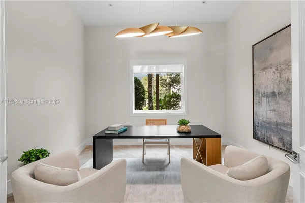$8,995,000 | 6080 Southwest 104th Street, Pinecrest, FL 33156
