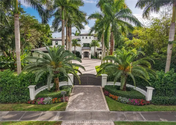 $8,995,000 | 6080 Southwest 104th Street, Pinecrest, FL 33156