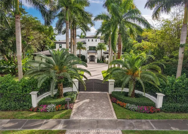$9,495,000 | 6080 Southwest 104th Street, Pinecrest, FL 33156