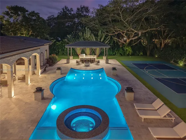 $9,495,000 | 6080 Southwest 104th Street, Pinecrest, FL 33156