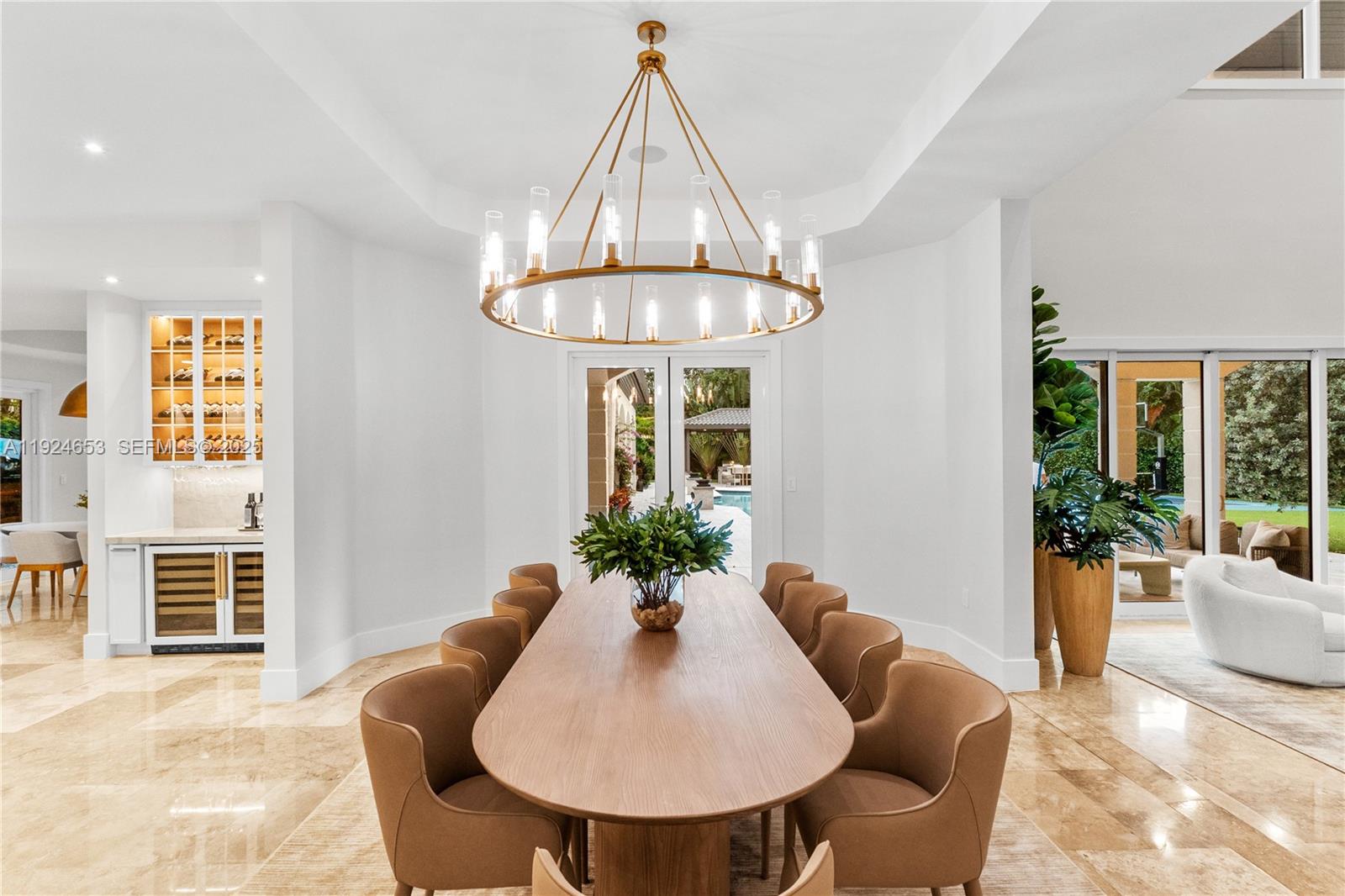 6080 Southwest 104th Street Pinecrest, FL 33156 - Photo 8 of 75