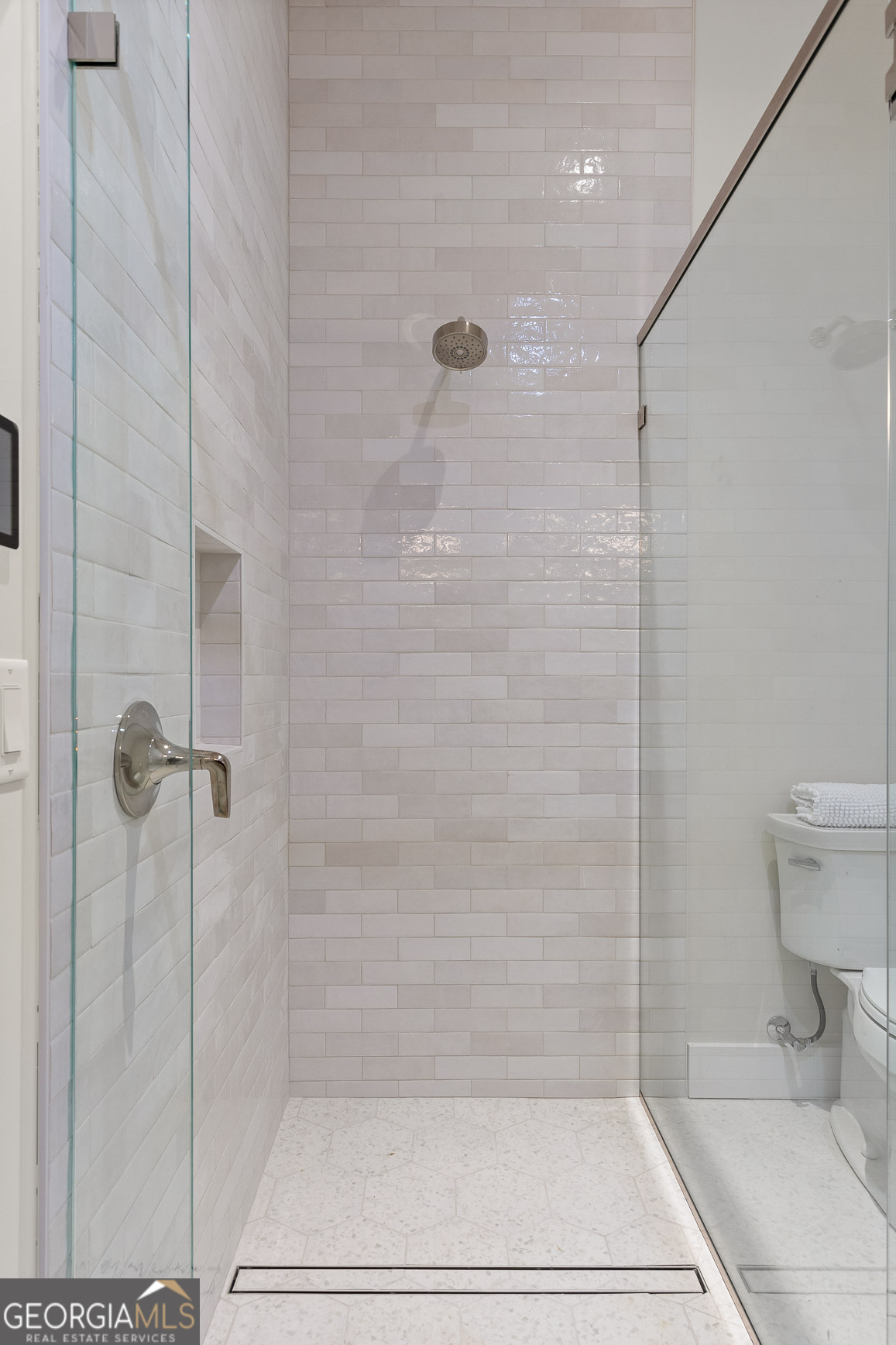 6565 Scenic Highway Rising Fawn, GA 30738 - Photo 32 of 47 a bathroom with a shower