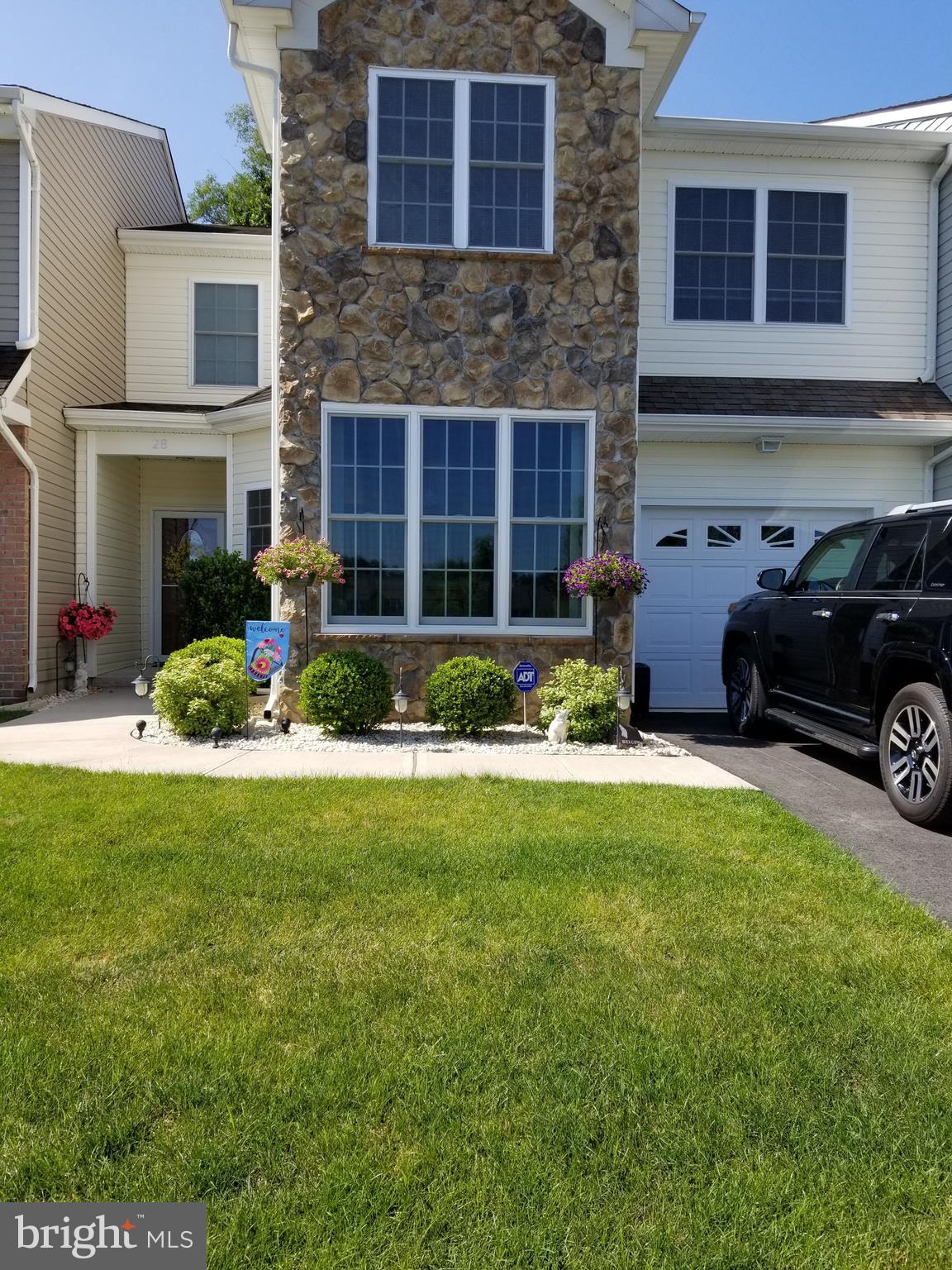 28 Heals Farm Road, Unit 28 Burlington, NJ 08016 - Photo 1 of 29 Gallery Image 1