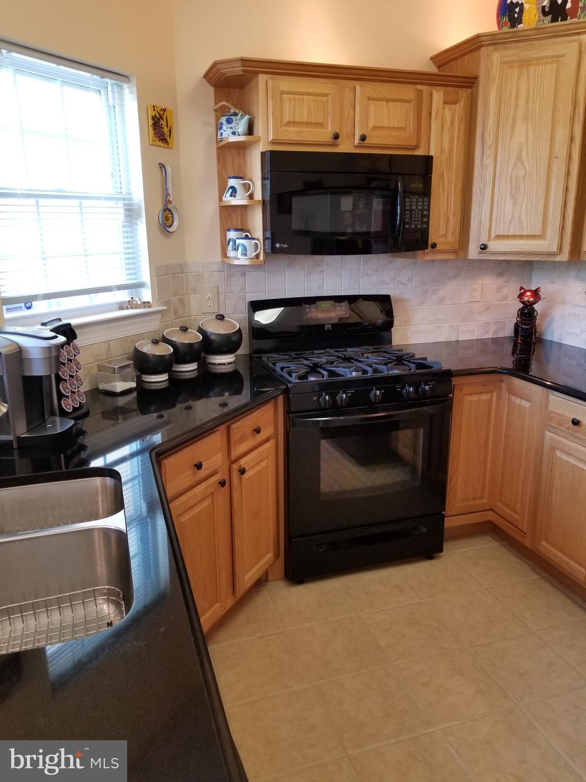 28 Heals Farm Road, Unit 28 Burlington, NJ 08016 - Photo 8 of 29 Gallery Image 8