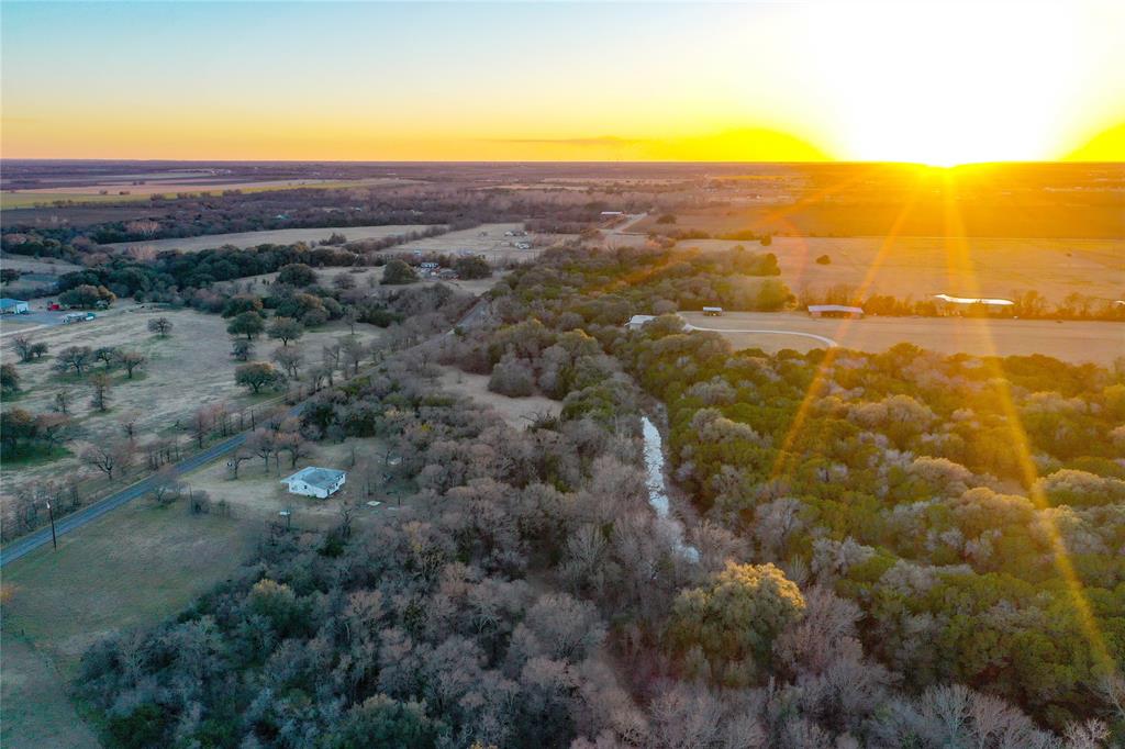 3697 North Rock Creek Loop Waco, TX 76708 - Photo 3 of 30