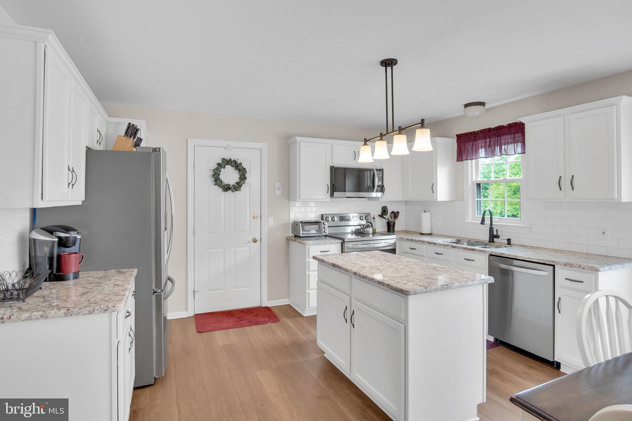 2231 Raleigh Road Hummelstown, PA 17036 - Photo 12 of 52