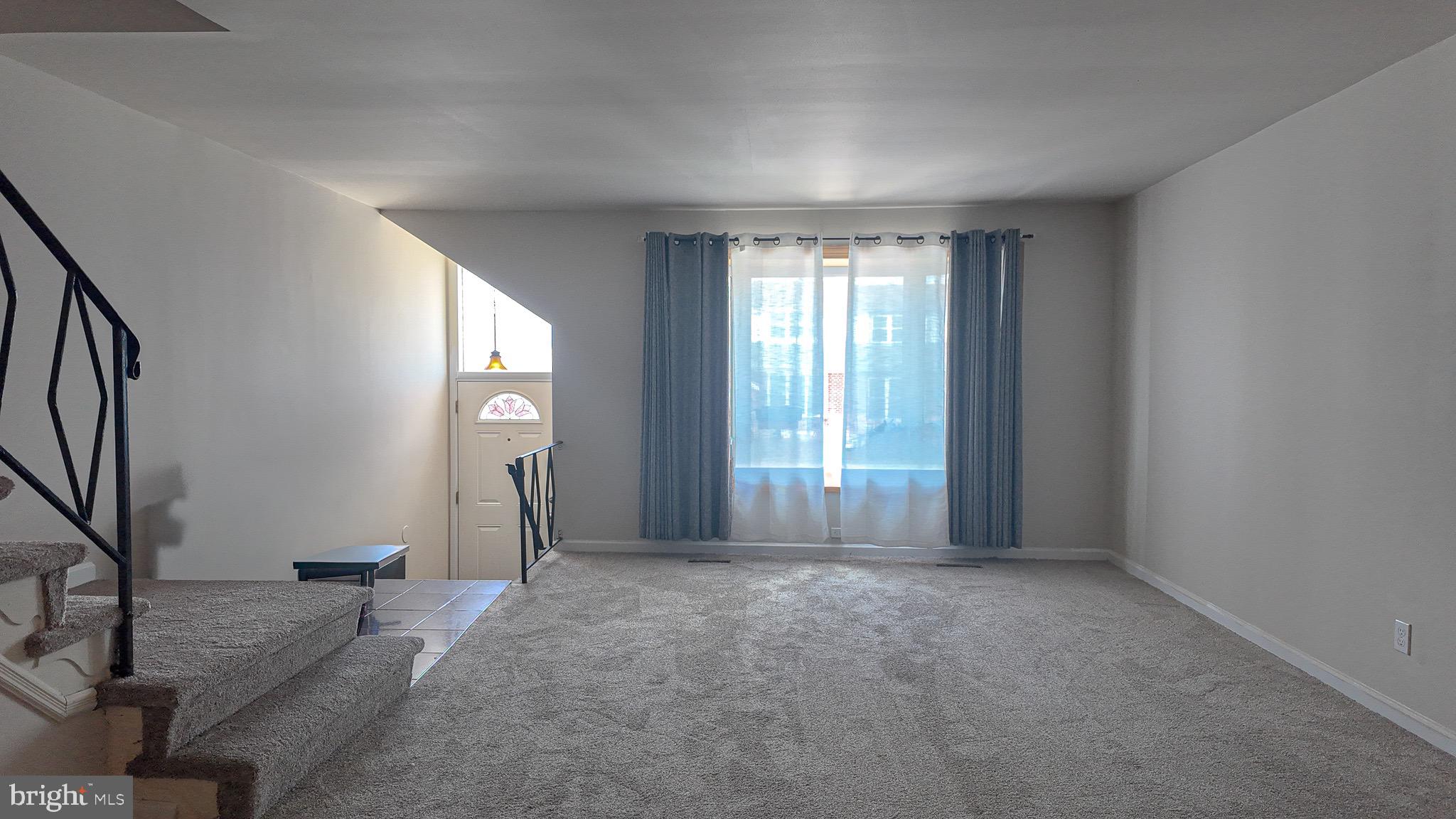 10847 Perrin Road Philadelphia, PA 19154 - Photo 2 of 33 Gallery Image 2