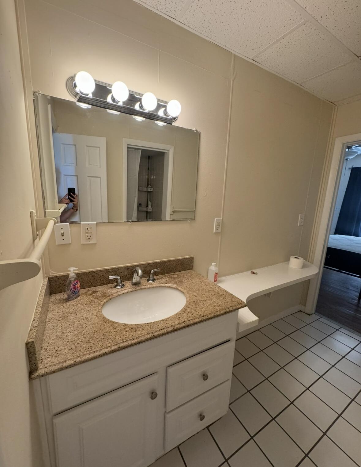 507 Frances Street, Unit 2 Key West, FL 33040 - Photo 5 of 8 IMG_9889