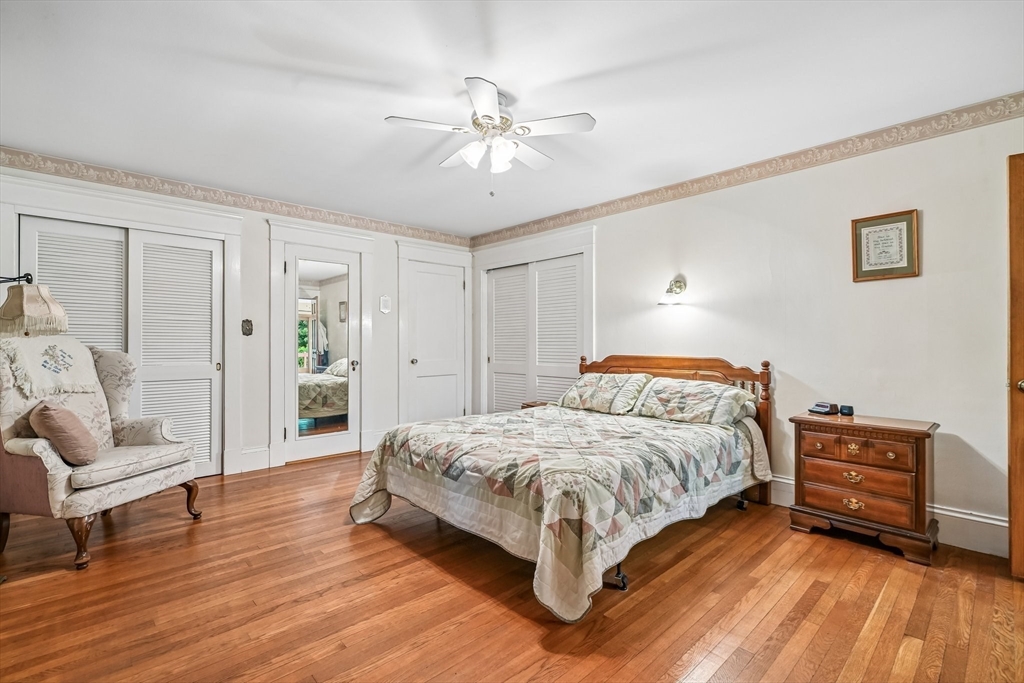 615 Mammoth Road Dracut, MA 01826 - Photo 19 of 41