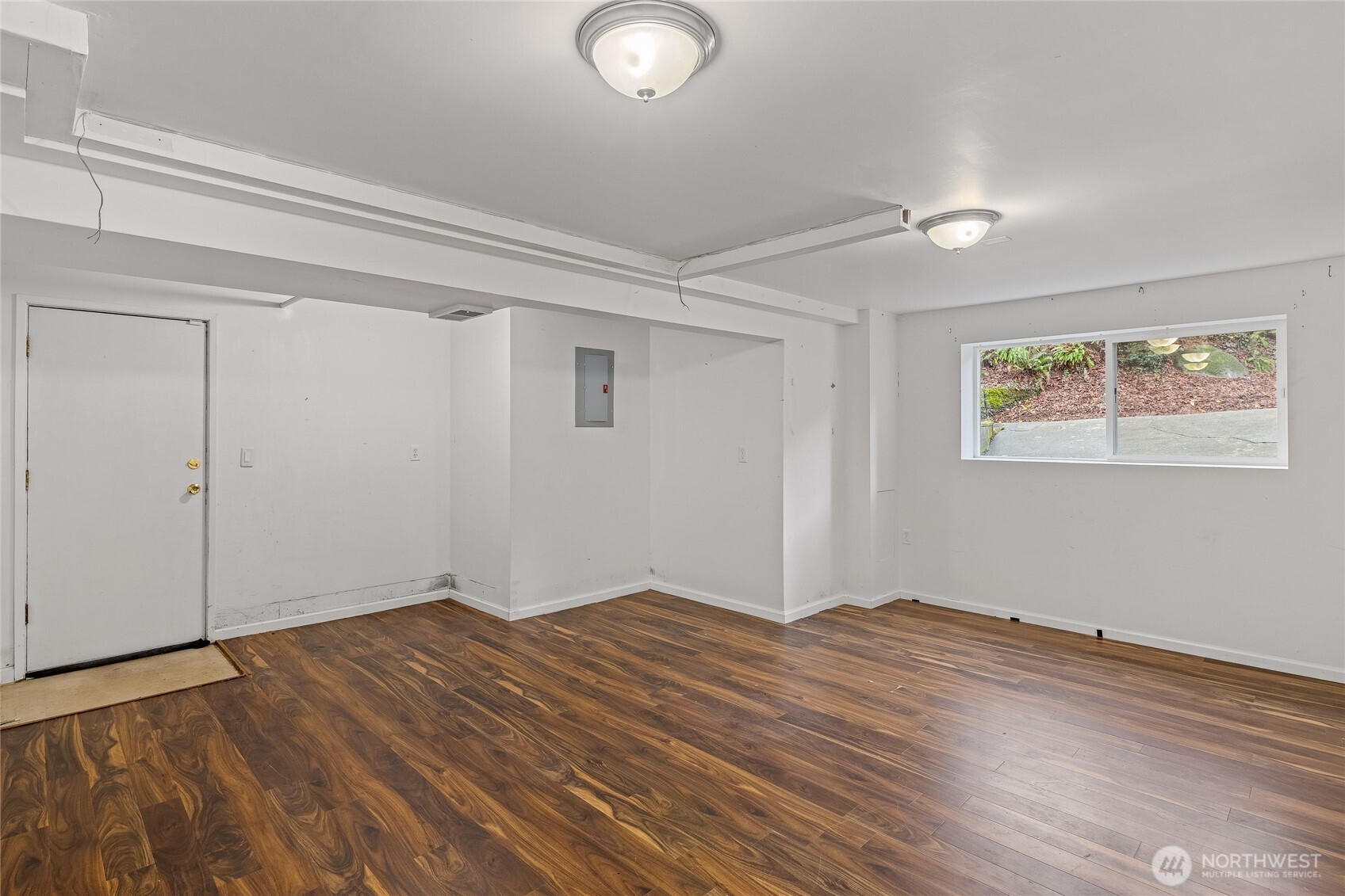 9222 3rd Avenue Southwest Seattle, WA 98106 - Photo 29 of 38