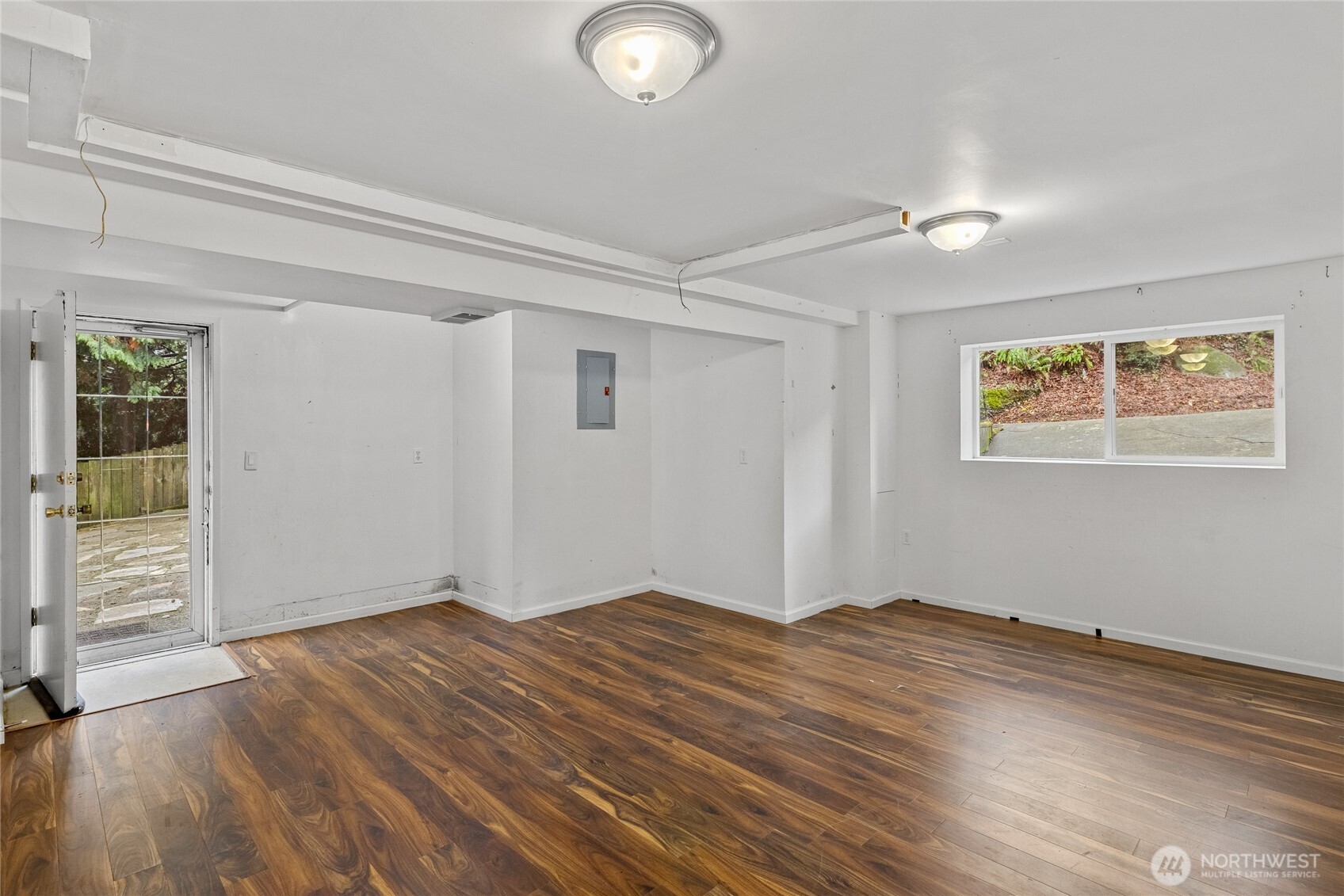 9222 3rd Avenue Southwest Seattle, WA 98106 - Photo 30 of 38