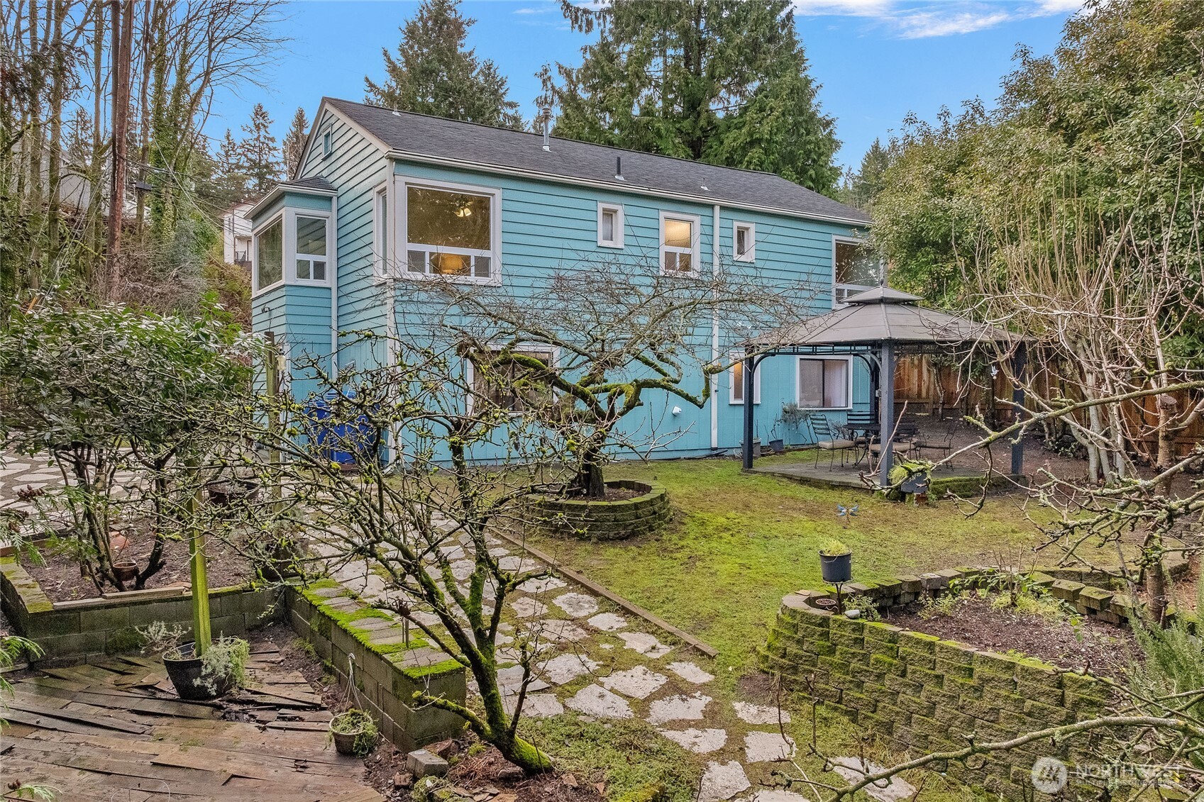 9222 3rd Avenue Southwest Seattle, WA 98106 - Photo 33 of 38