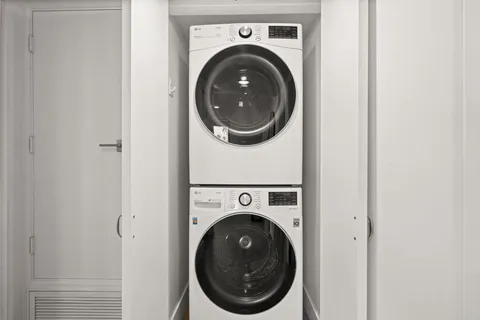 $1,699,051 | 3526 Bayside Walk, Unit 1, San Diego, CA 92109