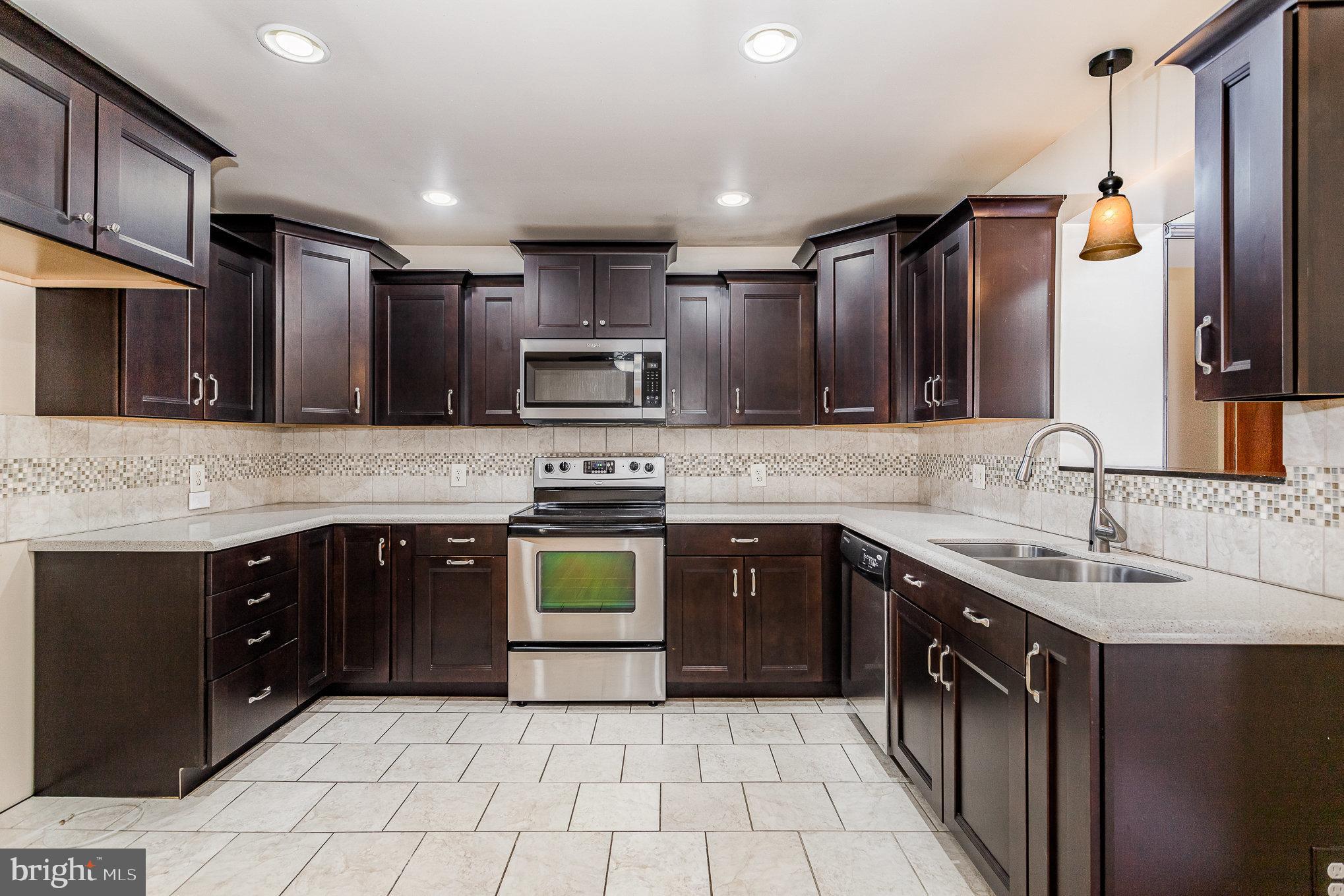 3914 Rutherford Street Harrisburg, PA 17111 - Photo 8 of 32 Custom Kitchen Remodel 2013