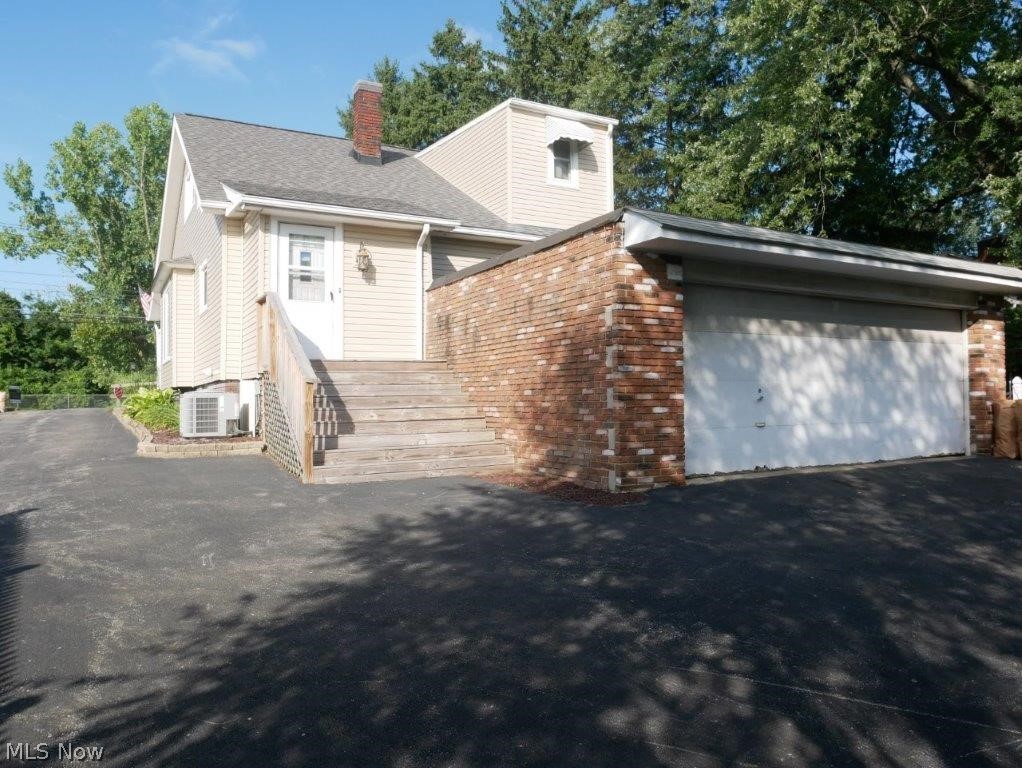 51 West Schaaf Road Independence, OH 44131 - Photo 3 of 17 Gallery Image 3