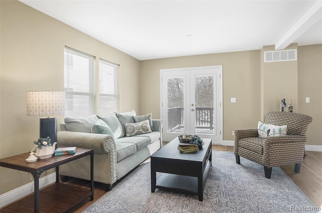2420 Fisher Road Howell, MI 48855 - Photo 4 of 32 Gallery Image 4