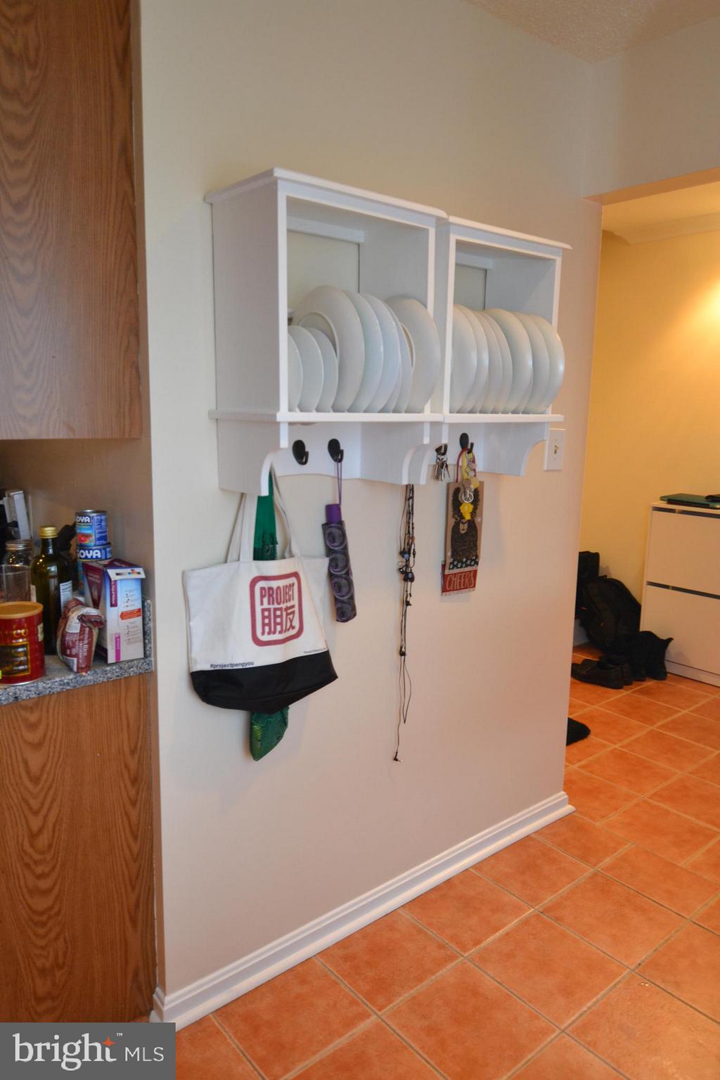 919 South Rolfe Street, Unit B Arlington, VA 22204 - Photo 8 of 23