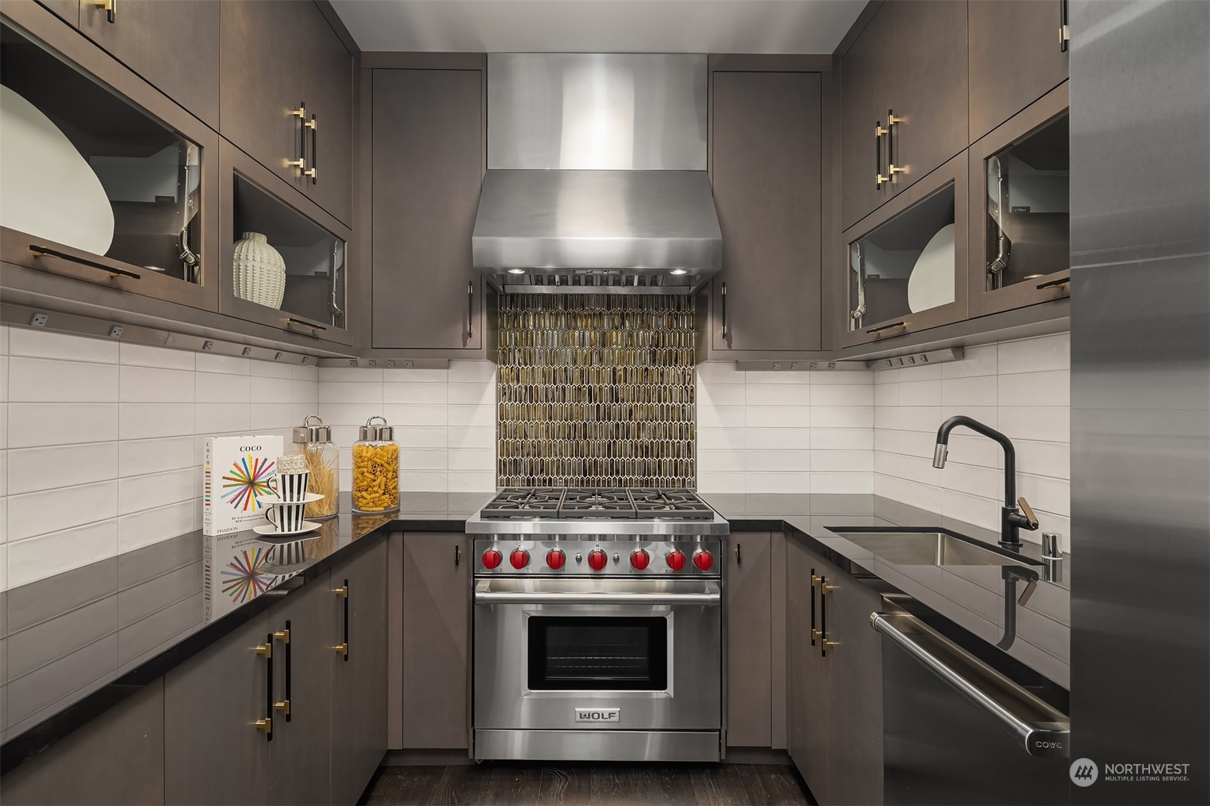 3265 Evergreen Point Road Medina, WA 98039 - Photo 14 of 40