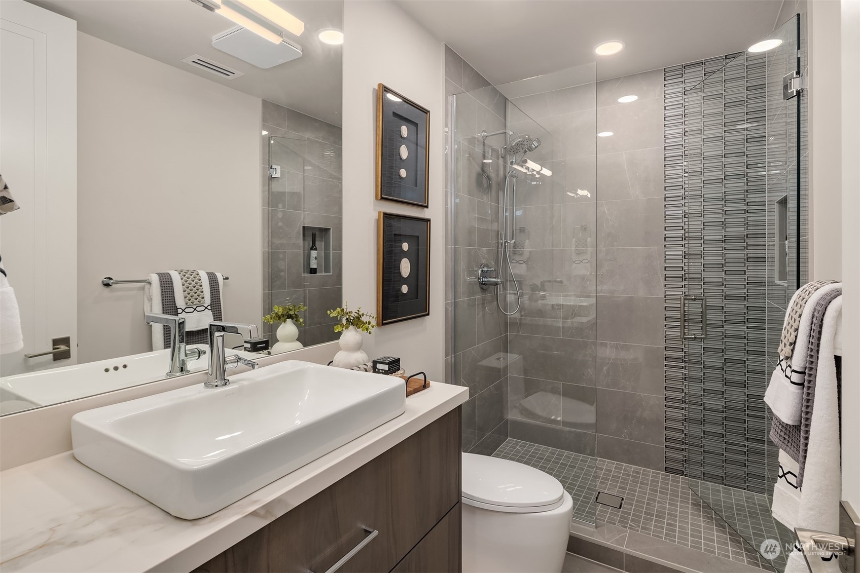 3265 Evergreen Point Road Medina, WA 98039 - Photo 36 of 40