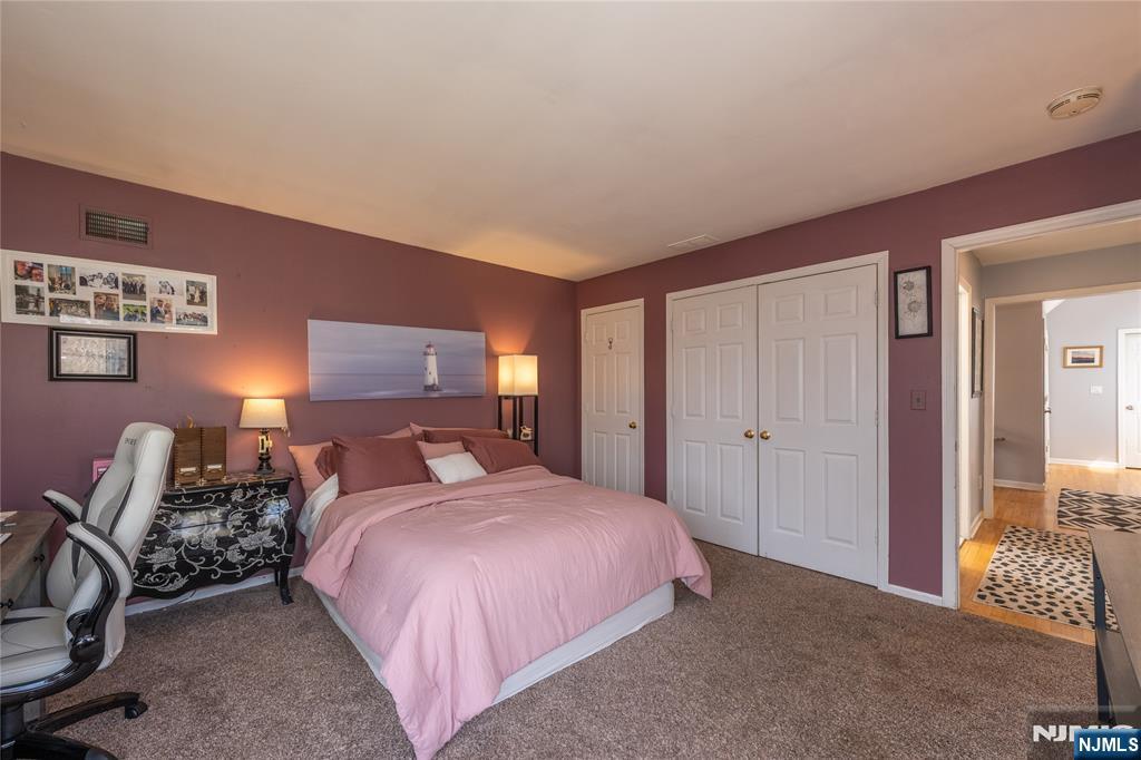 35 Turnberry Road Little Falls, NJ 07424 - Photo 31 of 41