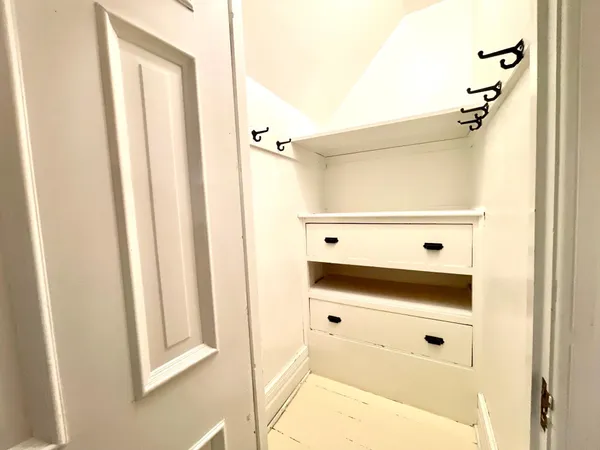 $1,800 | 2193 1st Street, White Bear Lake, MN 55110