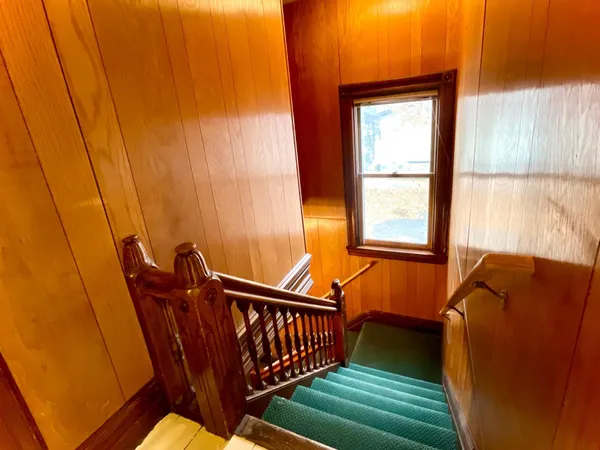 $1,800 | 2193 1st Street, White Bear Lake, MN 55110