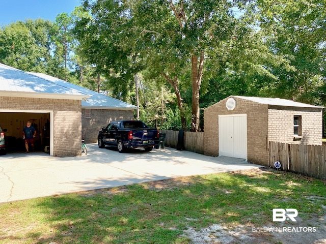 8540 Wolf Bay Lane Foley, AL 36535 - Photo 5 of 43 Garage and storage buildi