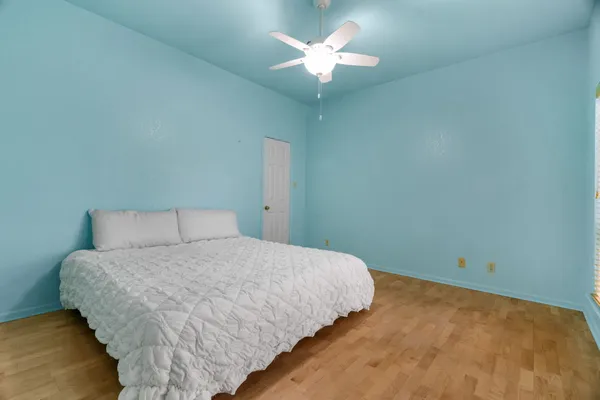 $599,999 | 407 Towne Park Trail, Austin, TX 78751