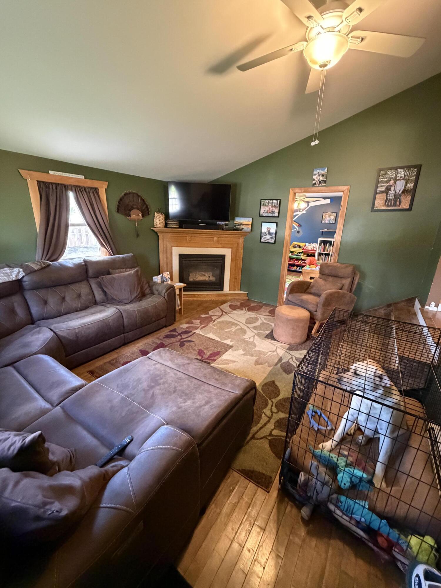 336 Bates Street Millinocket, ME 04462 - Photo 11 of 23 8EF144D7-F9F5-4706-BFC2-19B9A8853AA5