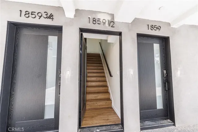 a view of a entryway door of the house