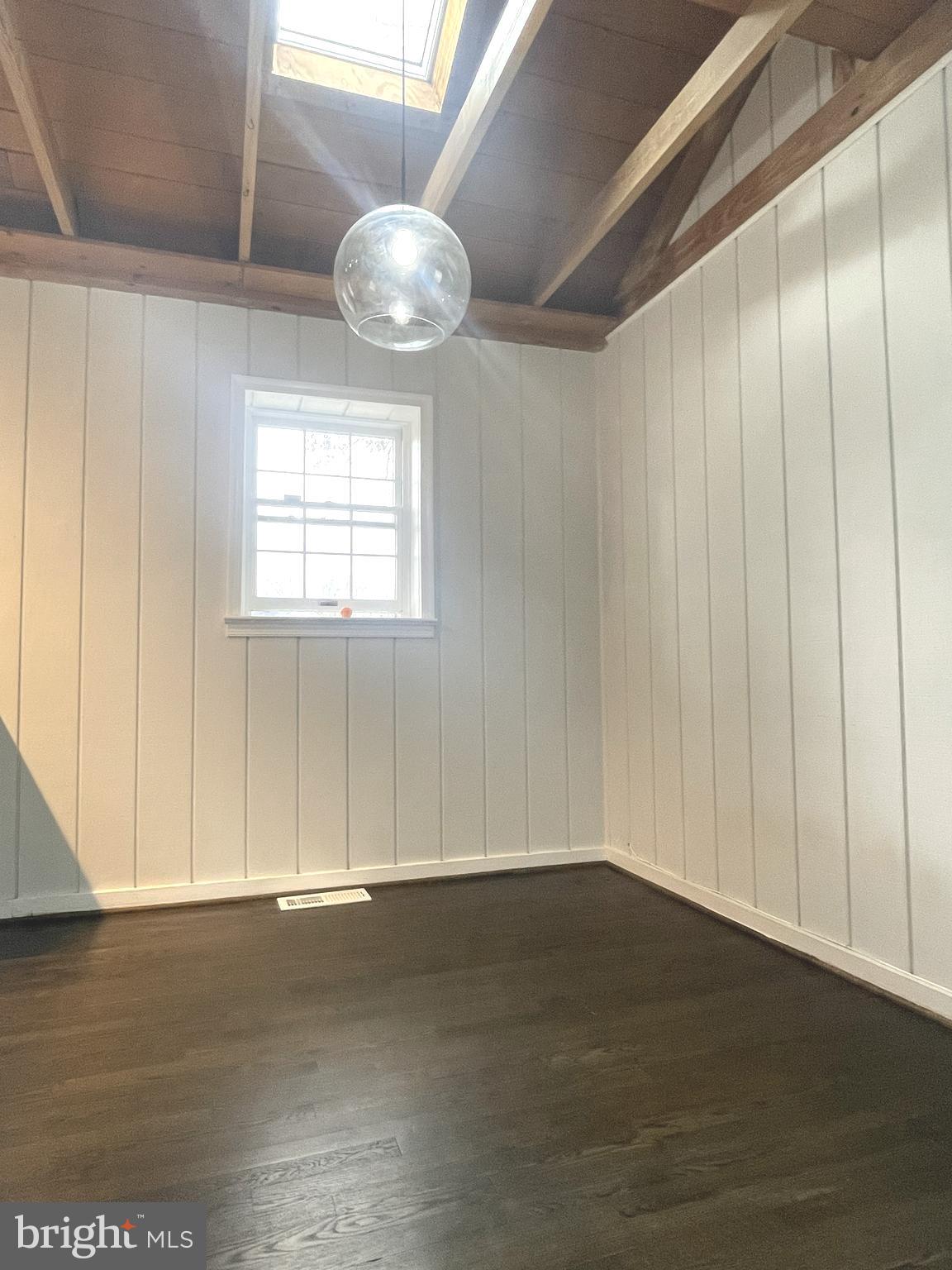 1938 Griffith Road Falls Church, VA 22043 - Photo 4 of 10