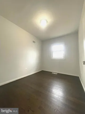 $2,800 | 1938 Griffith Road, Falls Church, VA 22043