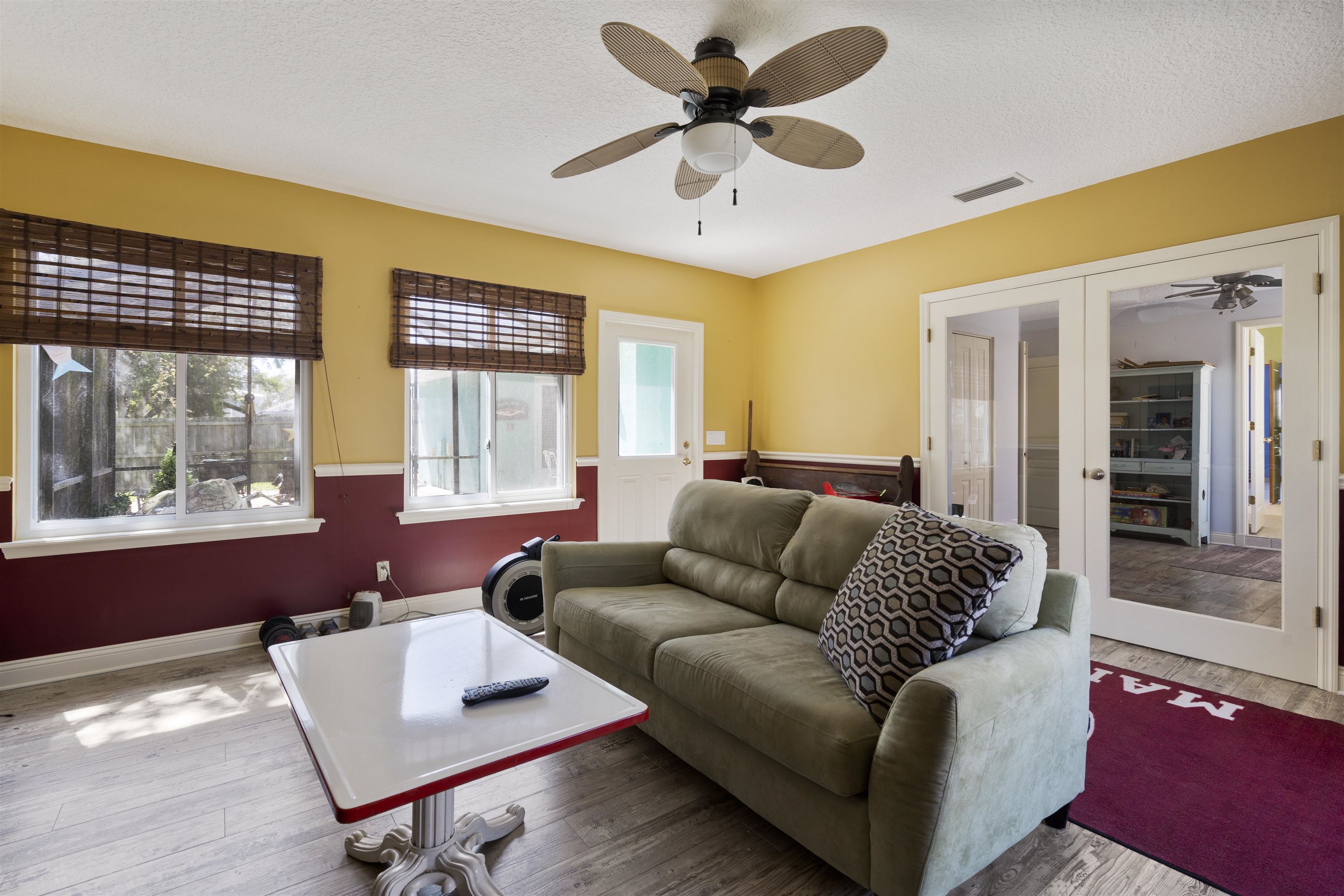 5372 5th Street St. Augustine, FL 32080 - Photo 31 of 46 a living room with furniture and a window