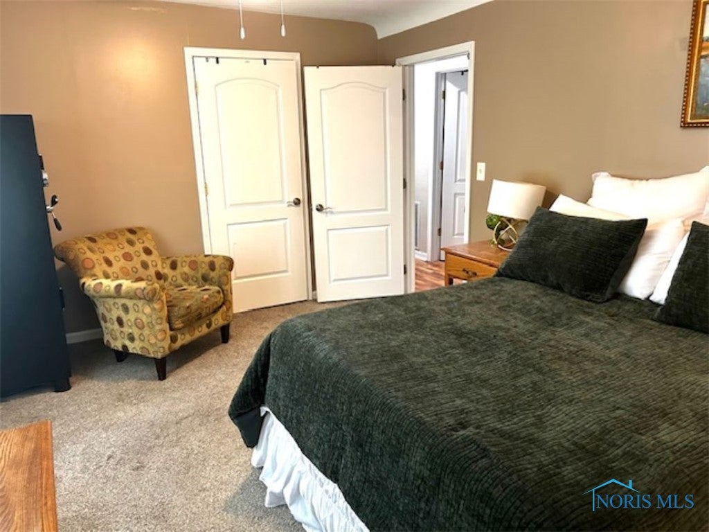 28699 Blanchard Road Defiance, OH 43512 - Photo 23 of 31 Primary bedroom