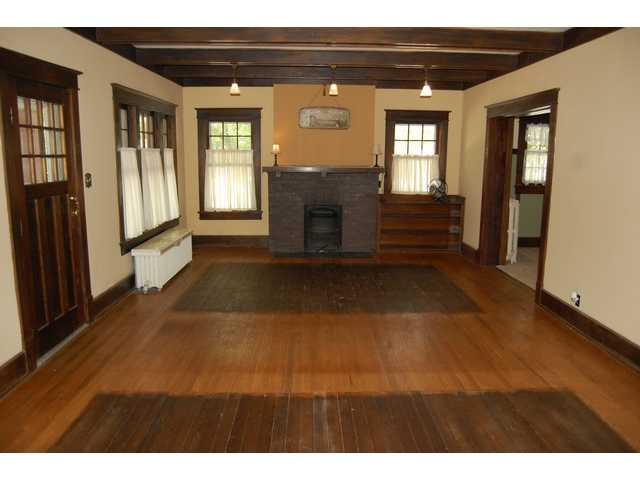 401 East State Street Pendleton, IN 46064 - Photo 3 of 16