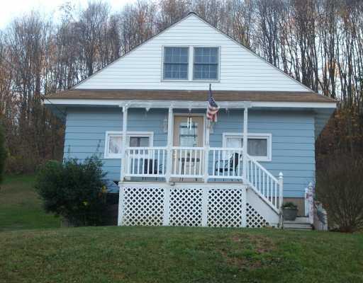 2929 Kane Road Aliquippa, PA 15001 - Photo 1 of 5 Exterior Front.