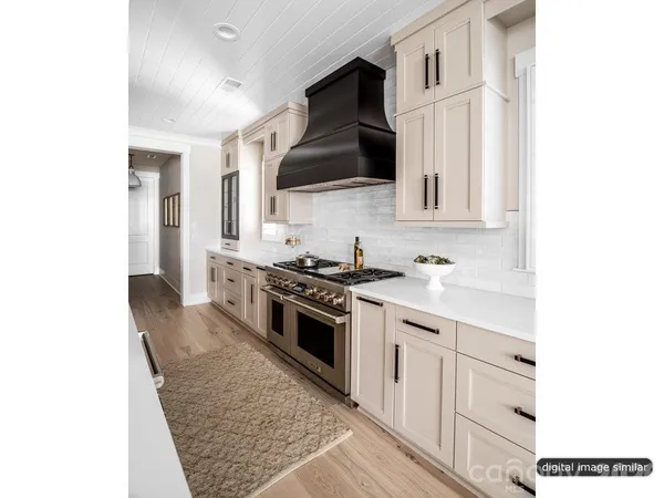 $2,094,445 | 3133 Country Club Drive, Charlotte, NC 28205