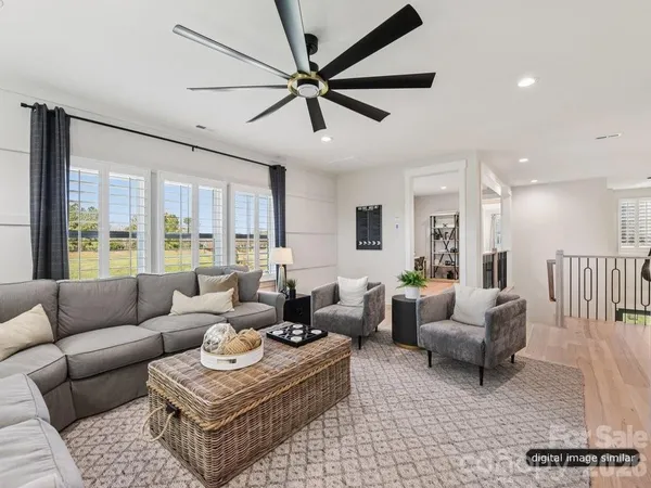 $2,094,445 | 3133 Country Club Drive, Charlotte, NC 28205