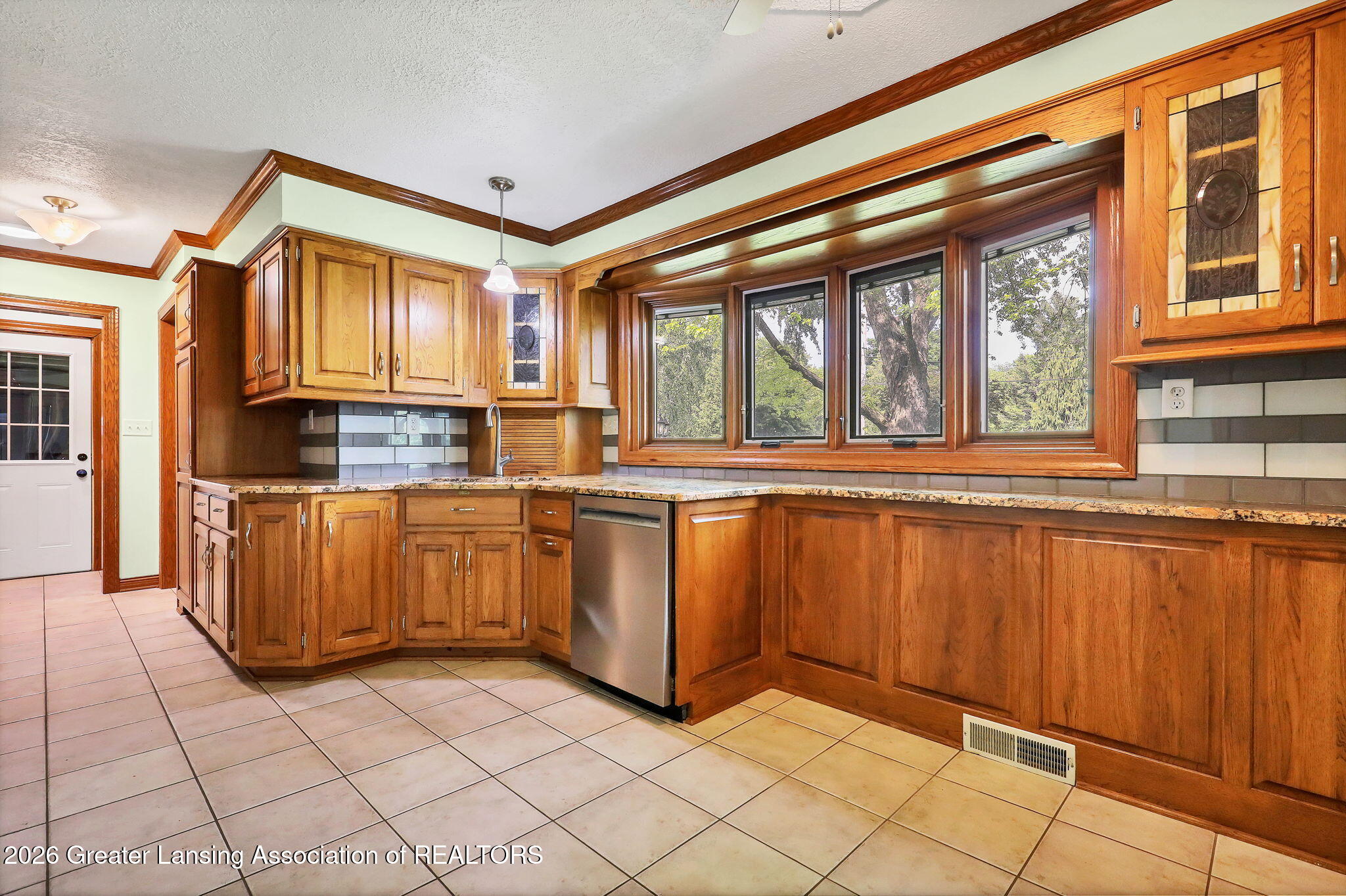 1122 Schavey Road Dewitt, MI 48820 - Photo 9 of 49 24-9I3A7675