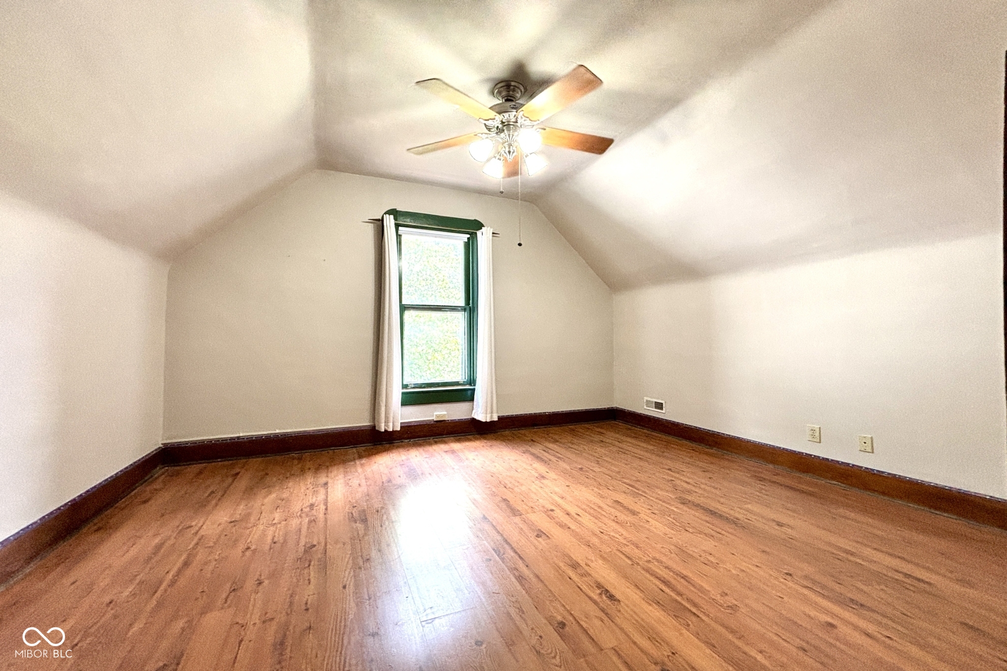 1749 Delaware Street Indianapolis, IN 46225 - Photo 22 of 34