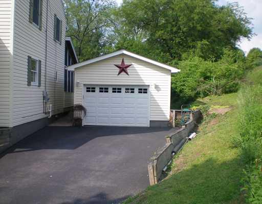 681 Weigles Hill Road Elizabeth, PA 15037 - Photo 3 of 18 Exterior Front.